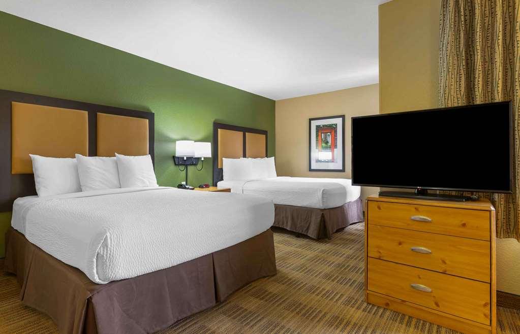 צ'מבלי Extended Stay America Select Suites - Atlanta - Buckhead חדר תמונה